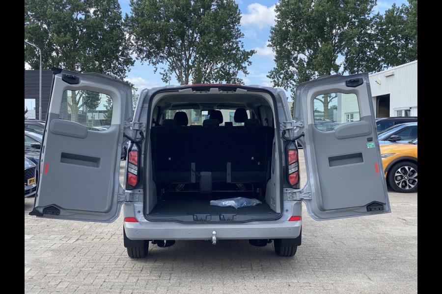 Ford Transit Custom 340 2.5 PHEV L2H1 Limited 233pk | Kombi | Incl. BTW/BPM | Dubbele zijschuifdeur | Privacy Glass | Inklapbare trekhaak | 17 inch lichtmetalen velgen | Driver Assistance Pack Premium | Verwarmbaar stuurwiel