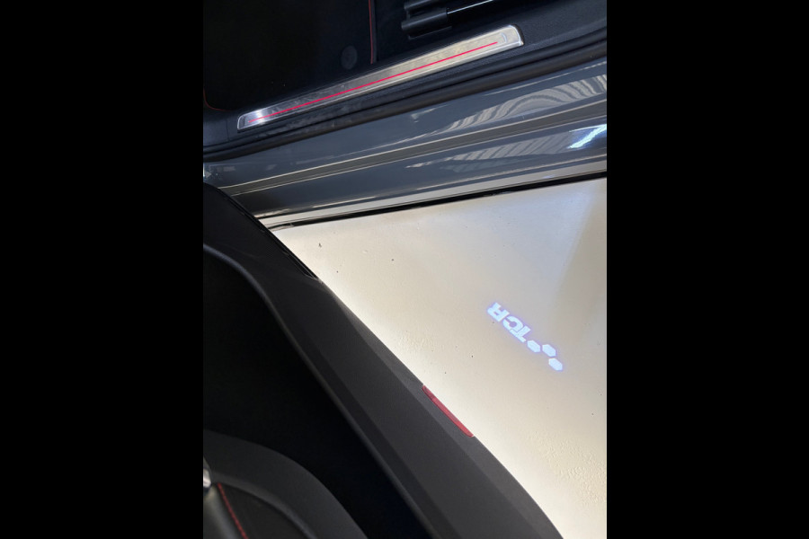 Volkswagen Golf 2.0 TSI GTI TCR/PANO/Keyless/Cam/Sfeerverlichting