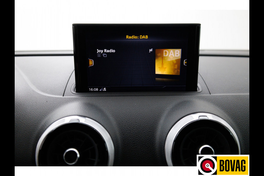 Audi A3 Sportback 40 e-tron Advance Sport 204 PK | Leer | Cruise | Navigatie | Virtual cockpit | Extra getint glas achter
