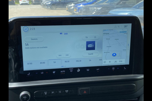Ford Transit Custom 340 2.5 PHEV L2H1 Limited 233pk | Kombi | Incl. BTW/BPM | Dubbele zijschuifdeur | Privacy Glass | Inklapbare trekhaak | 17 inch lichtmetalen velgen | Driver Assistance Pack Premium | Verwarmbaar stuurwiel
