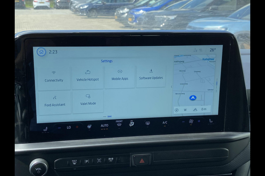 Ford Transit Custom 340 2.5 PHEV L2H1 Limited 233pk | Kombi | Incl. BTW/BPM | Dubbele zijschuifdeur | Privacy Glass | Inklapbare trekhaak | 17 inch lichtmetalen velgen | Driver Assistance Pack Premium | Verwarmbaar stuurwiel