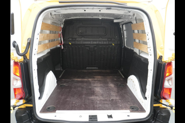 Opel Combo 1.5CDTI EURO6 9x Op voorraad! 3-Persoons Airco Cruise Control Bluetooth Elektr.ramen Elektr.spiegels+Verwarmd Centr.Vergr+ab. L1 Schuifdeur Betonplex vloer Lat om Lat betimmering