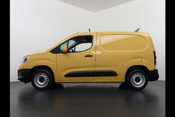 Opel Combo 1.5CDTI EURO6 9x Op voorraad! 3-Persoons Airco Cruise Control Bluetooth Elektr.ramen Elektr.spiegels+Verwarmd Centr.Vergr+ab. L1 Schuifdeur Betonplex vloer Lat om Lat betimmering
