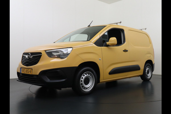Opel Combo 1.5CDTI EURO6 9x Op voorraad! 3-Persoons Airco Cruise Control Bluetooth Elektr.ramen Elektr.spiegels+Verwarmd Centr.Vergr+ab. L1 Schuifdeur Betonplex vloer Lat om Lat betimmering