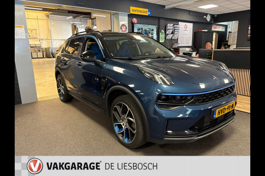 Lynk & Co 01 1.5 modeljaar 2023 prijs rijklaar ! Infinity / 360camera / Panorama-dak / apple carplay