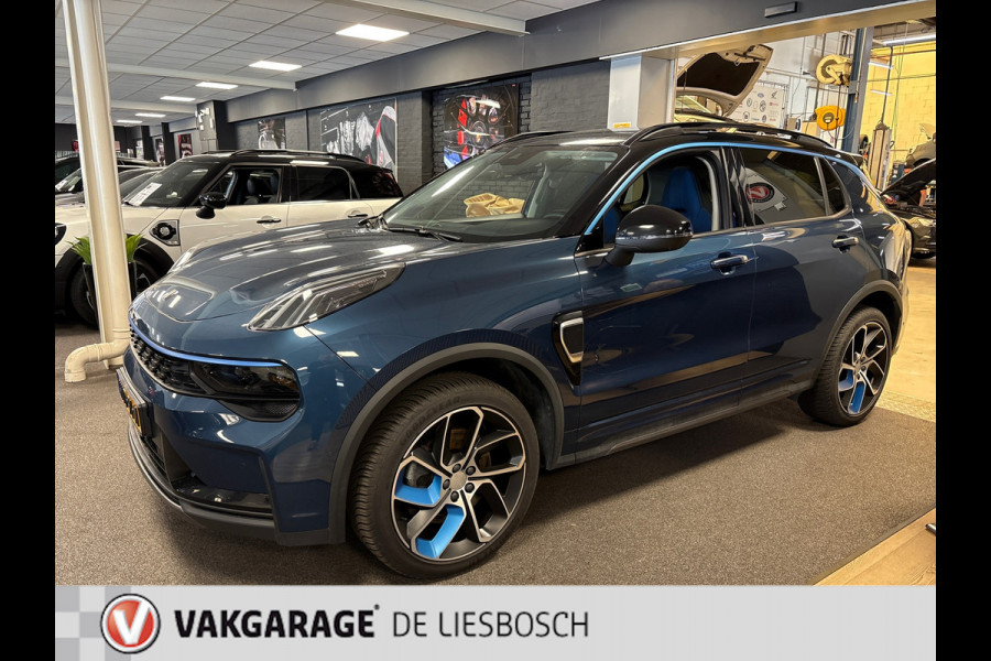 Lynk & Co 01 1.5 modeljaar 2023 prijs rijklaar ! Infinity / 360camera / Panorama-dak / apple carplay