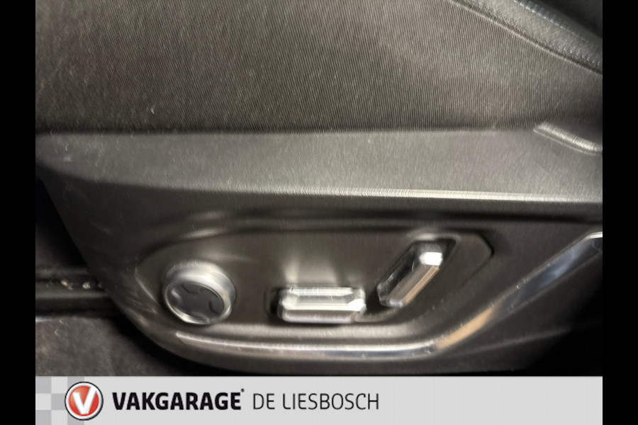 Lynk & Co 01 1.5 modeljaar 2023 prijs rijklaar ! Infinity / 360camera / Panorama-dak / apple carplay