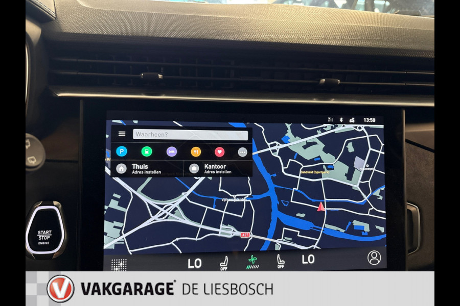 Lynk & Co 01 1.5 modeljaar 2023 prijs rijklaar ! Infinity / 360camera / Panorama-dak / apple carplay