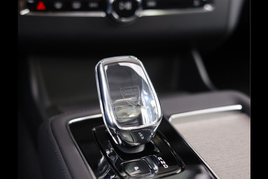 Volvo XC90 T8 Plug-in hybrid AWD Ultra Dark | Platinum Grey - Facelift - Direct leverbaar - Vol!