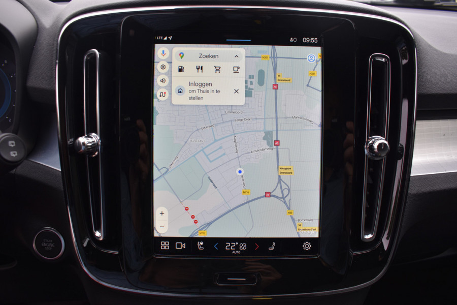 Volvo XC40 B4 211PK Automaat Core Bright Trekhaak | ACC | Blis | Camera | Stoelverwarming