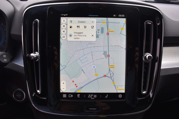 Volvo XC40 B4 211PK Automaat Core Bright Trekhaak | ACC | Blis | Camera | Stoelverwarming