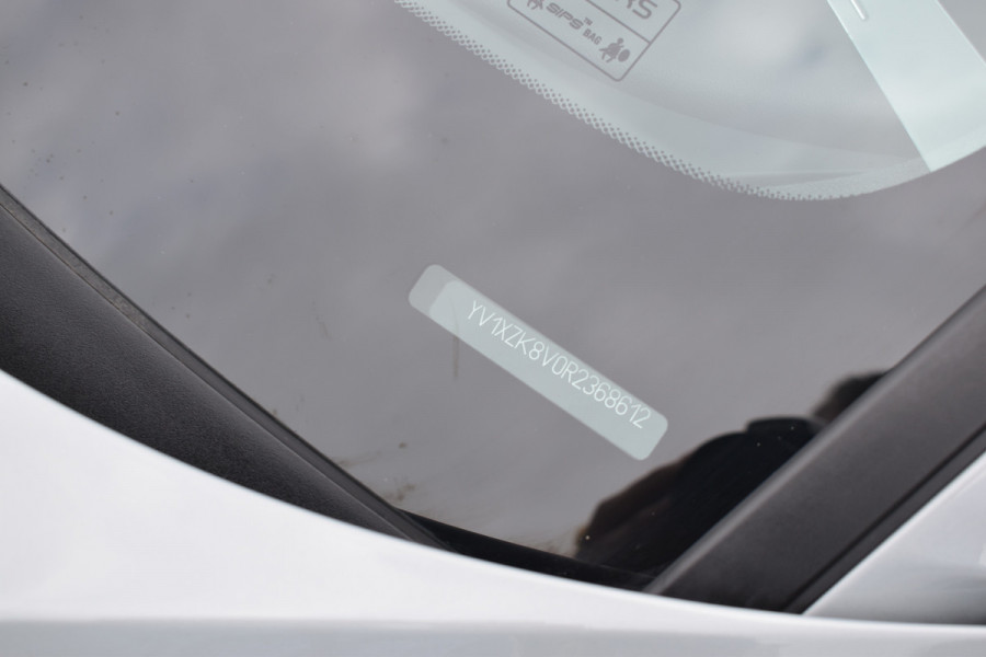 Volvo XC40 B4 211PK Automaat Core Bright Trekhaak | ACC | Blis | Camera | Stoelverwarming