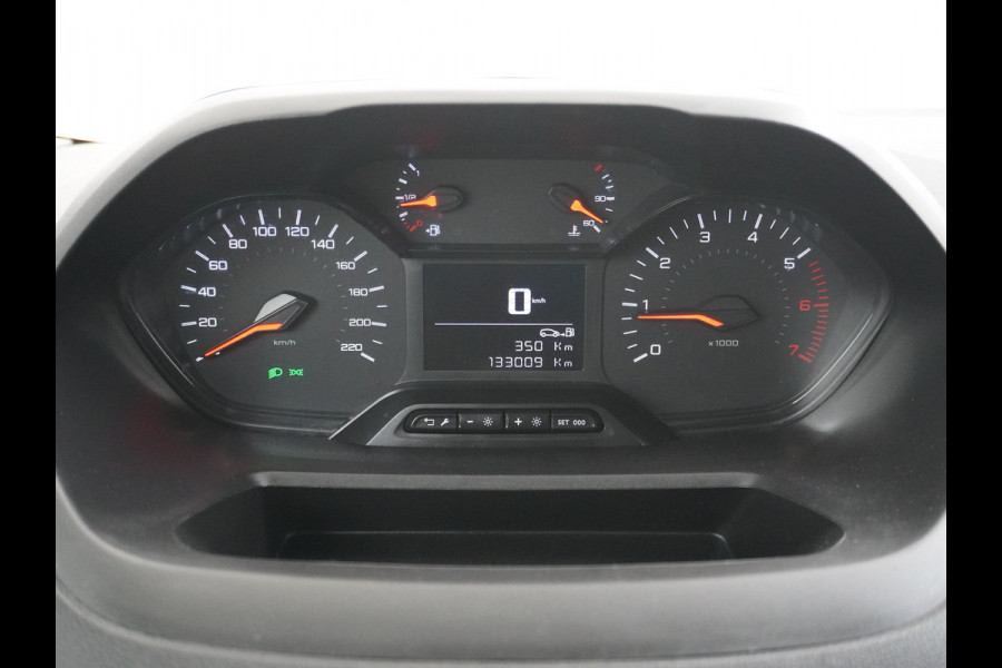 Peugeot Partner 1.5 BlueHDI Premium Euro 6 Navi PDC Apple Carplay Android Mirror-Link Airco Cruise Control Bluetooth Led PDC Connected services Betonplex Lat om Lat betimmering Schuifdeur Wifi 1e Eigenaar Euro 6