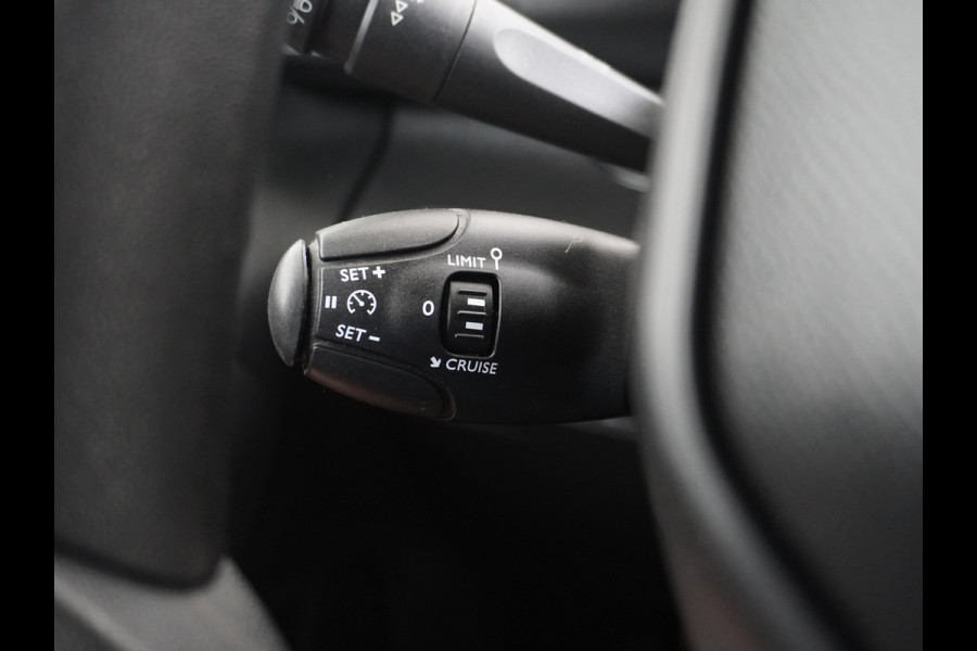 Peugeot Partner 1.5 BlueHDI Premium Euro 6 Navi PDC Apple Carplay Android Mirror-Link Airco Cruise Control Bluetooth Led PDC Connected services Betonplex Lat om Lat betimmering Schuifdeur Wifi 1e Eigenaar Euro 6