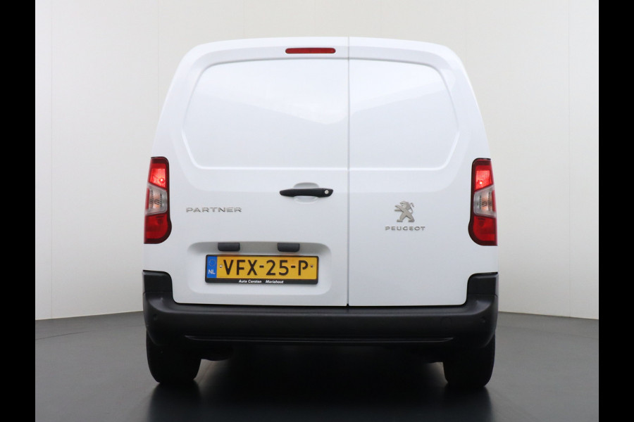 Peugeot Partner 1.5 BlueHDI Premium Euro 6 Navi PDC Apple Carplay Android Mirror-Link Airco Cruise Control Bluetooth Led PDC Connected services Betonplex Lat om Lat betimmering Schuifdeur Wifi 1e Eigenaar Euro 6