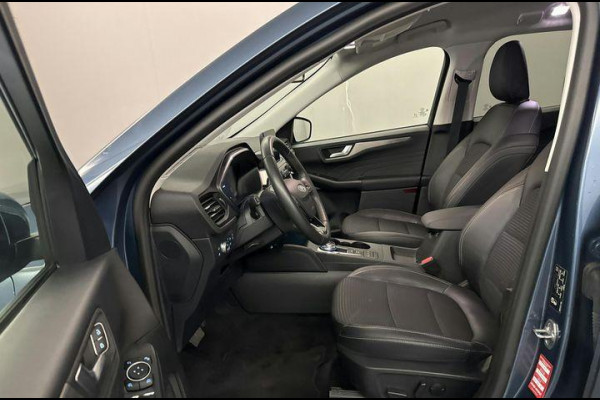 Ford Kuga 2.5 PHEV Titanium X 225pk | Winterpack | Wegklapbare Trekhaak | Elek. Achterklep | 1.500kg Trekgewicht | Half leder | B&O Play