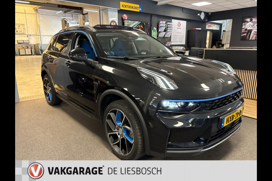 Lynk & Co 01 1.5 modeljaar 2023 prijs rijklaar ! Infinity / 360camera / Panorama-dak / apple carplay