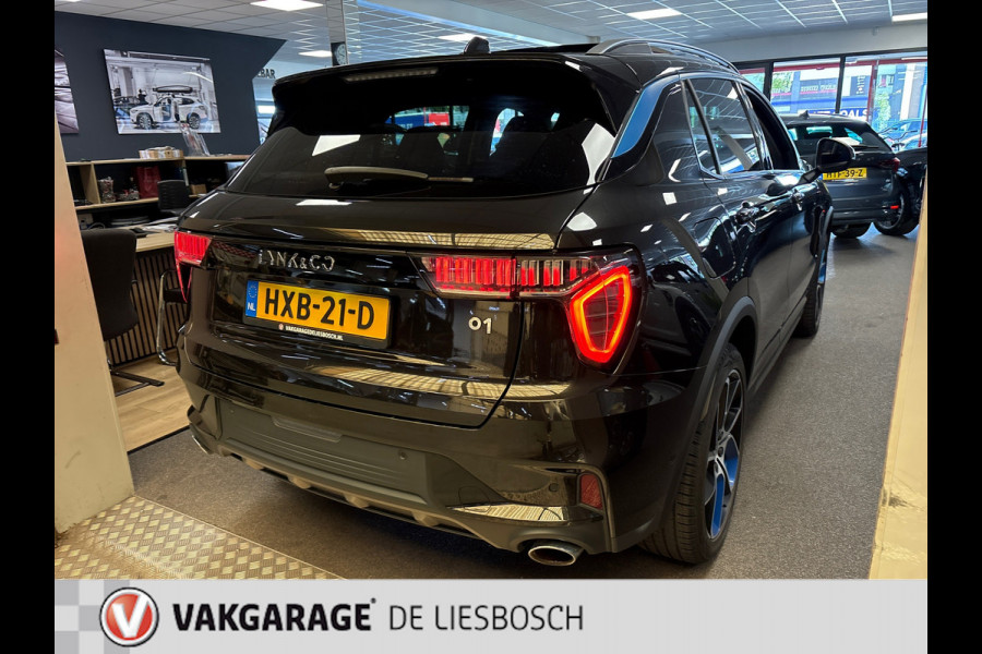 Lynk & Co 01 1.5 modeljaar 2023 prijs rijklaar ! Infinity / 360camera / Panorama-dak / apple carplay