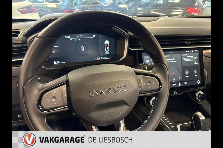Lynk & Co 01 1.5 modeljaar 2023 prijs rijklaar ! Infinity / 360camera / Panorama-dak / apple carplay