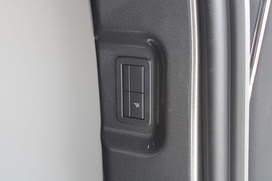 Ford Transit Custom 320 2.0 TDCI L2H1 Trend 170pk - Achterklep - Carplay - Android - LED koplampen - Stoelverwarming - 70l tank - Rijklaar