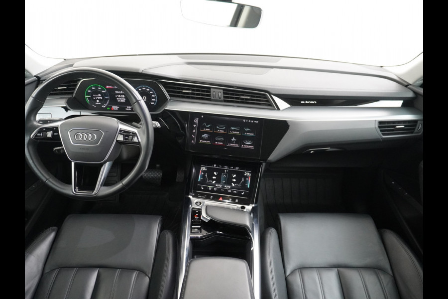 Audi e-tron 55 Quattro 408pk 95kWh Luchtvering Adaptive-Cruise Apple Carplay Android Trekhaak Elektr.Stoel+Leder+Verwarmd+Geheugen Lmv 21" C Keyless Audi sound system Lane-Assist Audi-smartphone-interface Rijstrooksensor Wifi Fase 3 Laden Origineel Nederlandse auto Nieuwprijs €90.527,-