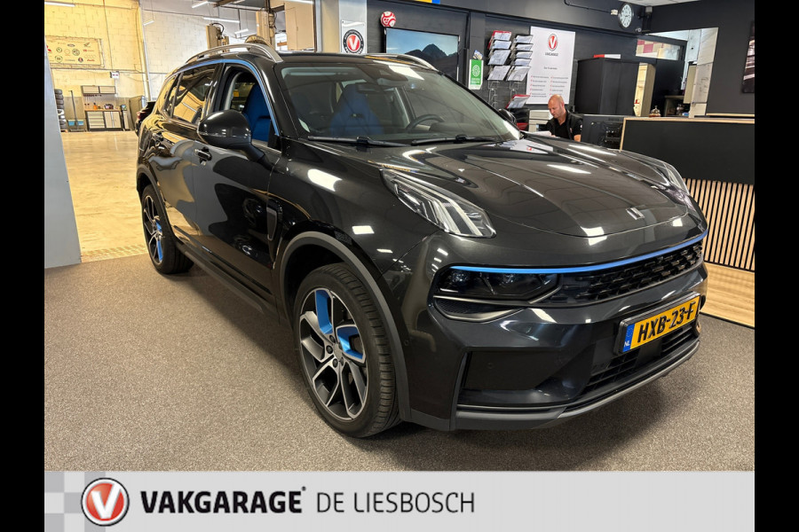 Lynk & Co 01 1.5 modeljaar 2023 prijs rijklaar ! Infinity / 360camera / Panorama-dak / apple carplay