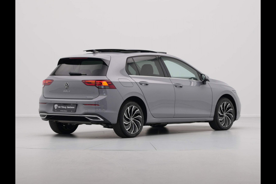 Volkswagen Golf 1.4 eHybrid 204pk Style Panorama Navigatie Camera Massage Demo RV