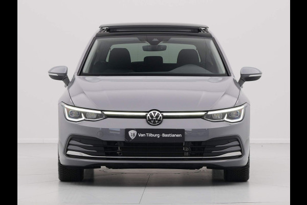 Volkswagen Golf 1.4 eHybrid 204pk Style Panorama Navigatie Camera Massage Demo RV