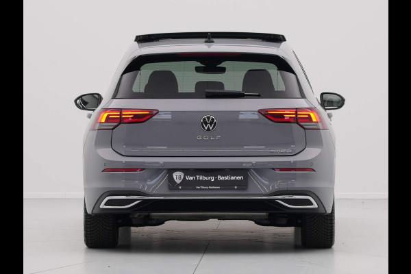 Volkswagen Golf 1.4 eHybrid 204pk Style Panorama Navigatie Camera Massage Demo RV