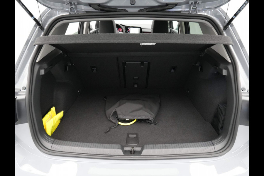 Volkswagen Golf 1.4 eHybrid 204pk Style Panorama Navigatie Camera Massage Demo RV