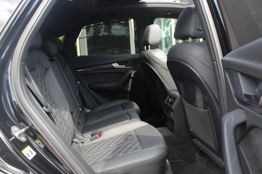 Audi SQ5 SPORTBACK 3.0 TDI quattro / Trekhaak / Panoramdak / 360Camera / Head-up / Keyless / 21'' / RS Seats / Luchtvering / B&O / Carbon intr. / Dodehoek / Stoelverwarming / DAB / ACC
