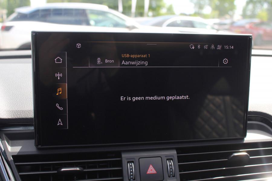 Audi SQ5 SPORTBACK 3.0 TDI quattro / Trekhaak / Panoramdak / 360Camera / Head-up / Keyless / 21'' / RS Seats / Luchtvering / B&O / Carbon intr. / Dodehoek / Stoelverwarming / DAB / ACC