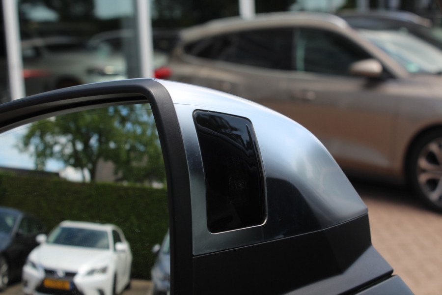 Audi SQ5 SPORTBACK 3.0 TDI quattro / Trekhaak / Panoramdak / 360Camera / Head-up / Keyless / 21'' / RS Seats / Luchtvering / B&O / Carbon intr. / Dodehoek / Stoelverwarming / DAB / ACC