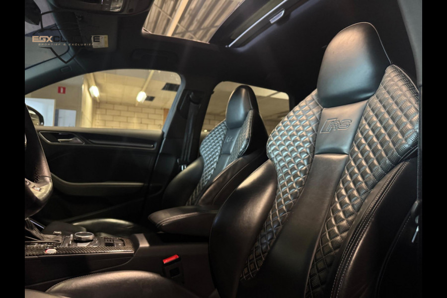 Audi RS3 Sportback 2.5 TFSI Quattro Pano/Carbon/RSZetels/Facelift/Keyless