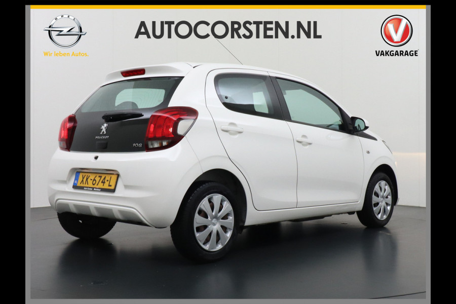 Peugeot 108 1.0I 73PK5Drs Airco Pack LED Mistlampen Premium ESP Bluetooth Centrale deurvergrendeling Afstand bediend Stuurbekrachtiging e-VT Elek.ramen ABS Volledig Peugeot Dealer Onderhouden l.b. bij 91.718km ! Zuinig + Goedkoop in de vaste lasten! Orig.NLse auto EURO6