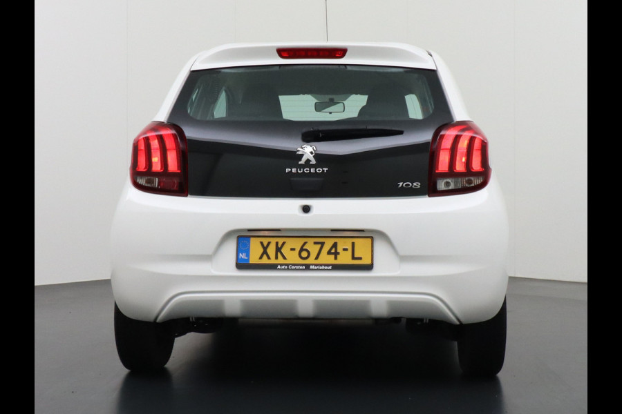 Peugeot 108 1.0I 73PK5Drs Airco Pack LED Mistlampen Premium ESP Bluetooth Centrale deurvergrendeling Afstand bediend Stuurbekrachtiging e-VT Elek.ramen ABS Volledig Peugeot Dealer Onderhouden l.b. bij 91.718km ! Zuinig + Goedkoop in de vaste lasten! Orig.NLse auto EURO6