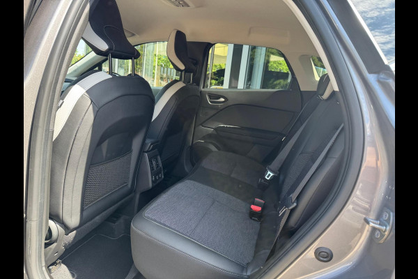 Renault Captur TCe 90 Techno Groot navi / Virtual cockpit / Achteruitrij camera / P-sensoren /