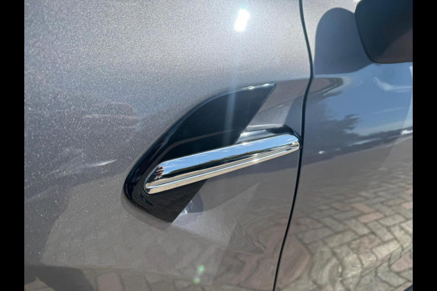 Renault Captur TCe 90 Techno Groot navi / Virtual cockpit / Achteruitrij camera / P-sensoren /