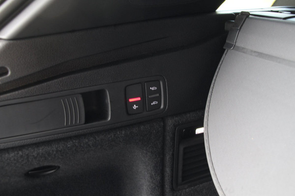 Audi Q5 55 TFSI e S-line | Pano | B&O | Trekhaak | Head-Up | Memory
