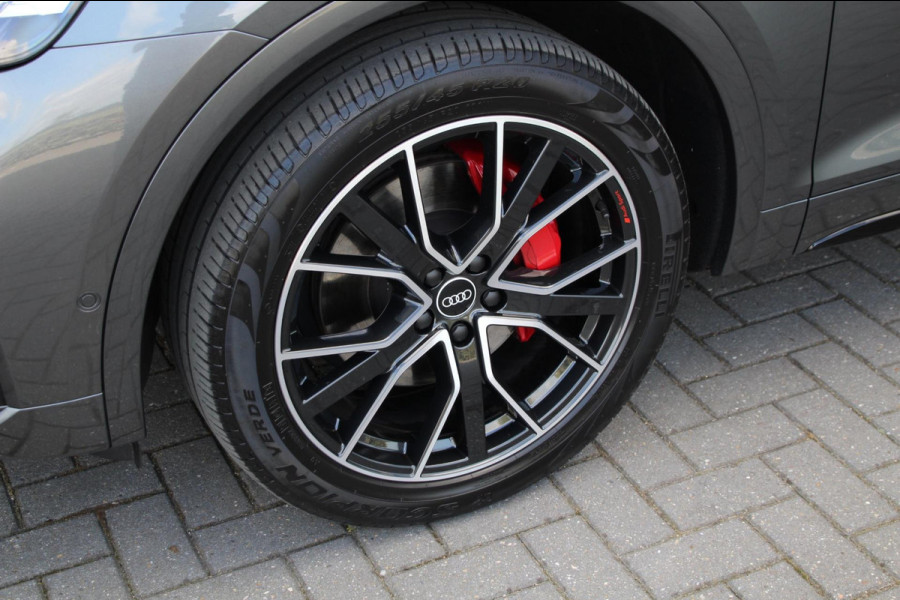 Audi Q5 55 TFSI e S-line | Pano | B&O | Trekhaak | Head-Up | Memory