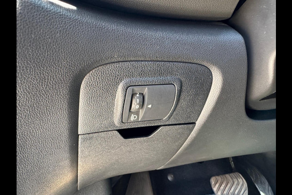 Renault Grand Scénic TCe 160 EDC Bose Pano / Head up / Groot navi / Camera / P-sensoren / Adapt cruise contr