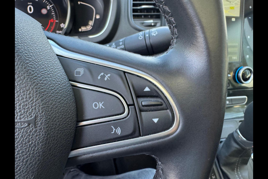 Renault Grand Scénic TCe 160 EDC Bose Pano / Head up / Groot navi / Camera / P-sensoren / Adapt cruise contr