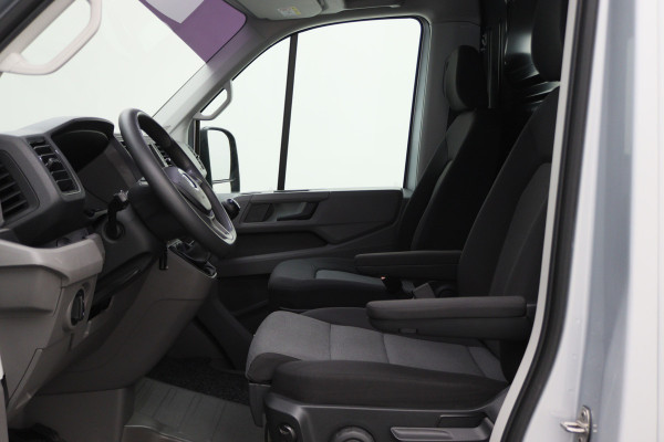 Volkswagen Crafter 35 2.0 TDI L3H2 Comfortline Airco, Cruise, Lucht Geveerde Stoel, Apple Carplay, Verwarmde Voorruit