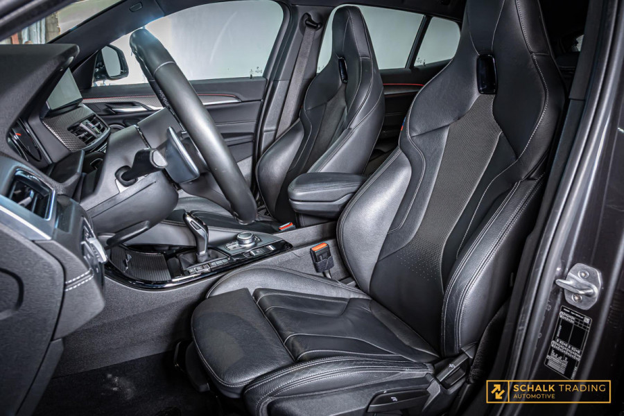 BMW X2 SDrive20i|NAP|M-sport|Pano|Trek|Cam|HUD|Dealer ond|