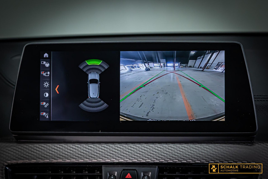 BMW X2 SDrive20i|NAP|M-sport|Pano|Trek|Cam|HUD|Dealer ond|