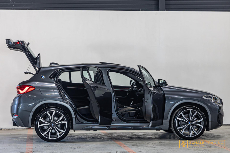 BMW X2 SDrive20i|NAP|M-sport|Pano|Trek|Cam|HUD|Dealer ond|
