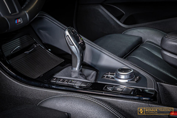 BMW X2 SDrive20i|NAP|M-sport|Pano|Trek|Cam|HUD|Dealer ond|