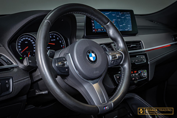 BMW X2 SDrive20i|NAP|M-sport|Pano|Trek|Cam|HUD|Dealer ond|