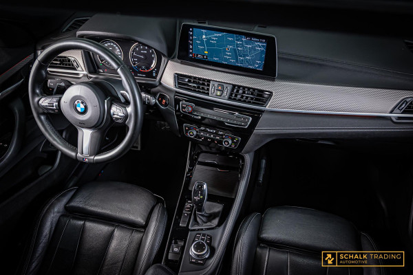 BMW X2 SDrive20i|NAP|M-sport|Pano|Trek|Cam|HUD|Dealer ond|