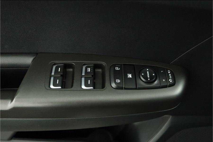 Kia Sportage 1.6 GDI First Edition Cruise Control - Climate Control - Naigatie - Trekhaak - 12 maanden BOVAG Garantie